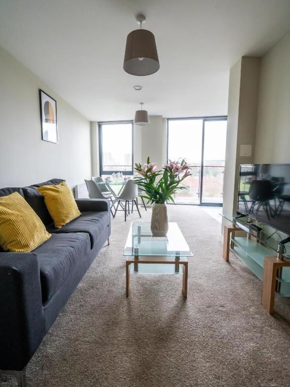 Adelphi Wharf Luxury Apartments Манчестер Экстерьер фото