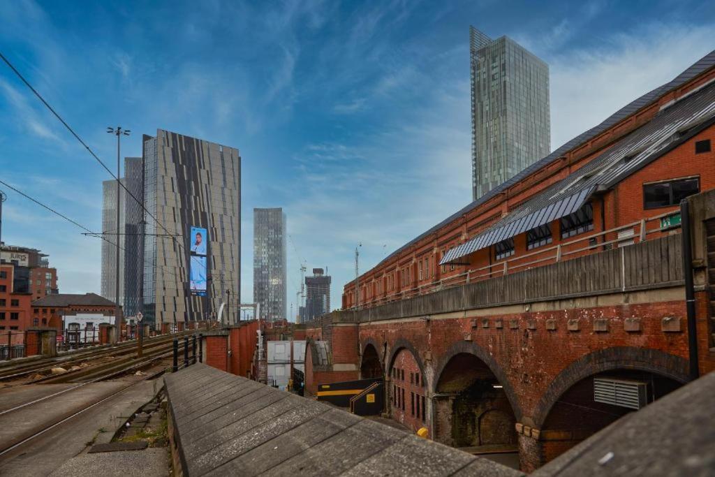Adelphi Wharf Luxury Apartments Манчестер Экстерьер фото