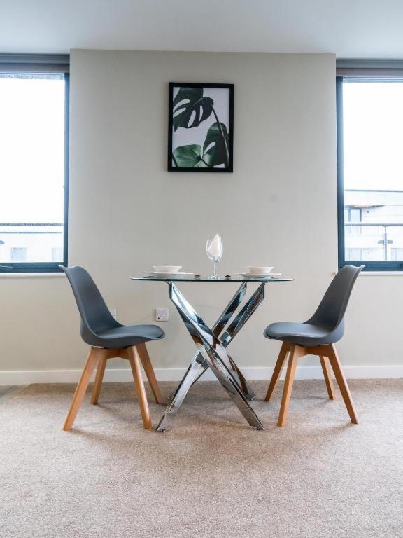 Adelphi Wharf Luxury Apartments Манчестер Экстерьер фото